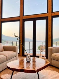 Mountain Log Cabin - 3