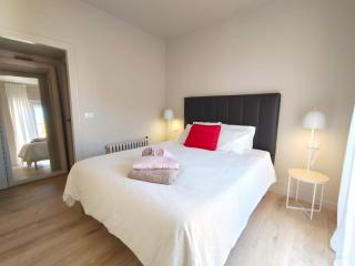 Exclusive Beach District Flat - Newly Renovated - Vila Olímpica - Sleeps 6 - 3