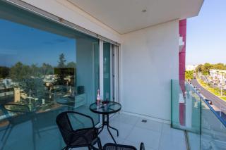 Modern seafront apartment - 7