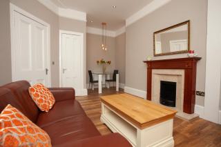 Stunning Edinburgh Central apartment 5 mins walk to city centre - 0