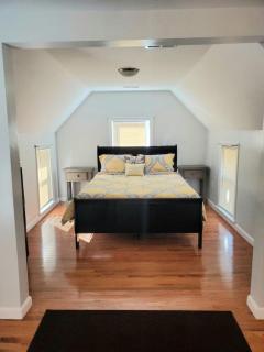 3 Large Bedrooms Modern Decor Spacious - 6