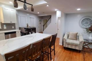 3 Large Bedrooms Modern Decor Spacious - 5