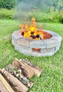 Couples Cottage - Serene Getaway - 1