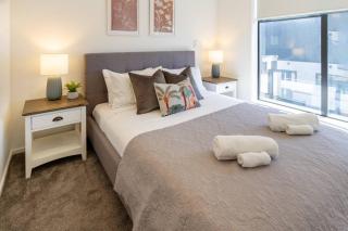 Modern 2 Bedroom Townhouse in Central Christchurch - 5
