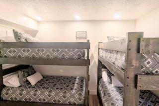 Top Floor Park City Retreat Perfect Vacation Stay - 7