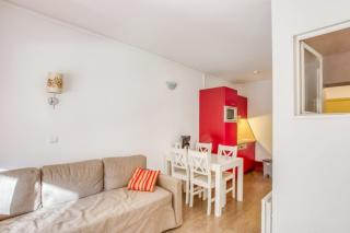 Flat With Swimming Pool Near The Beach - 4