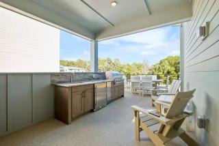 Luxury , Palm & Pearl,Community Pool, Outdoor Kitchen, Sleeps 16 - 5