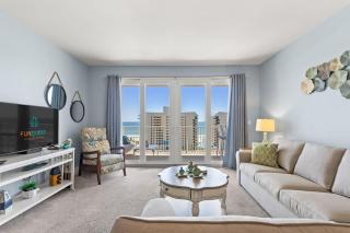 Laketown Wharf 810 - 0