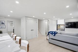 The Wynford Dreamy Capri Suite - 4