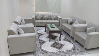 سويت اليمامه للشقق المخدومه - 1