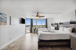 Top Of The Gulf 704 - 9