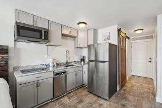 Top Of The Gulf 704 - 1