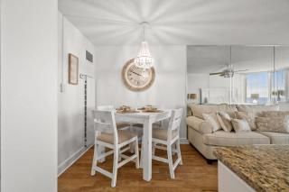 Top of The Gulf 213 - 4