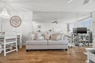 Top of The Gulf 213 - 1