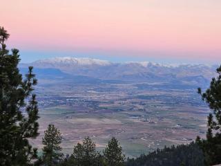 Heavenly Stagecoach Ski Retreat - 2