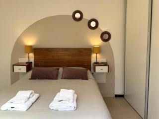 CASA RUBÍ - ENCANTADOR APARTAMENTO EN MENDOZA - Cochera Privada y Seguridad Permanente - 9