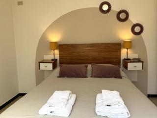 CASA RUBÍ - ENCANTADOR APARTAMENTO EN MENDOZA - Cochera Privada y Seguridad Permanente - 7