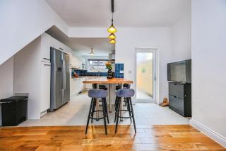 4 bed house Liverpool L7 - 1