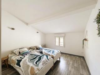 Grand Duplex avec terrasse au cœur de Blaye - 1