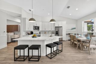 Avida Serena - Luxury Rental in Walking Distance to Cape Harbor - 5