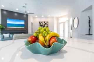 Avida Serena - Luxury Rental in Walking Distance to Cape Harbor - 3