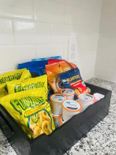 3BR Townhome 15mins from Downtown Sleeps 6 - 3