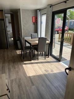 Chalet in Holland am Meer - 0