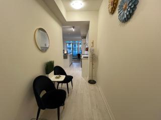 Enjoy Lux Condo steps from Vaughan Mills entry 4A - 8