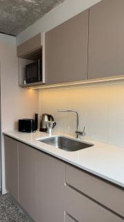 Amplio y luminoso departamento - 5