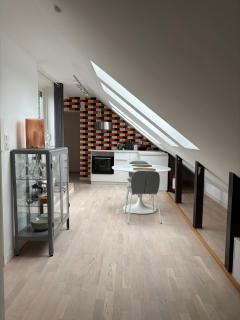 Attic apartment in villa with rooftop terrace - 6