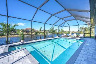 Bliss on the Bay-Brandnew Vacation Home Cape Coral - 4