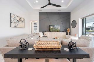 Bliss on the Bay-Brandnew Vacation Home Cape Coral - 1