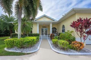 Benita - Pool Table and Canal View Gulf Access - 8