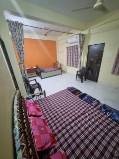 Masuti Homestay for Swami Bhakts AC room - 3