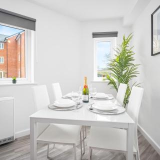 Cozy Two Bed Apartment - Cradley Heath - Smart Tv - Wi-Fi - Parking 49C - 7