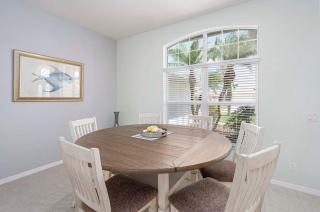 Blue Fish - Cozy vacation rental in Cape Coral - 2