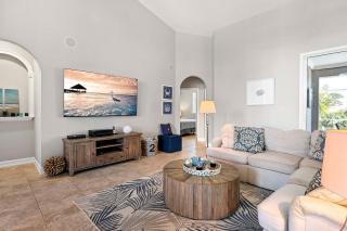 Blue Abaco - Beautiful Waterfront House - 6