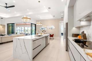 Bluewater- 4 bedroom, 4 bath luxury Villa - Vesteva - 1