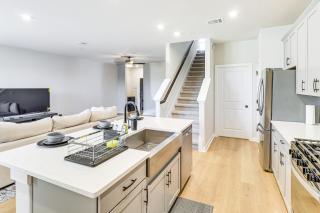 Less Than 2 Mi Kalahari and Dell Diamond! Modern Townhome - 3