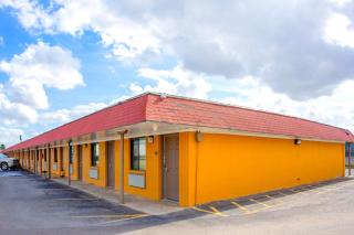 Budget Inn By OYO Edinburg Hwy 281 - 5