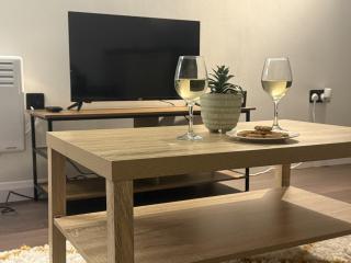 Blue Mill - On The High Street - 6