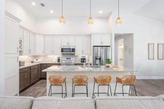 Cape Destination - Western Facing Home with Hot Tub - 2