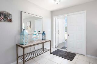 Cape Haven - Southern Facing Pool Area - 7