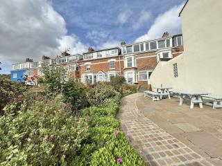 The Garden Suite - 3