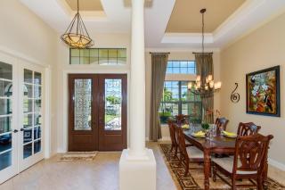 Cape Life - Florida Lifestyle at its Best - 9