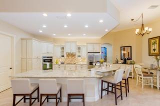 Cape Life - Florida Lifestyle at its Best - 7