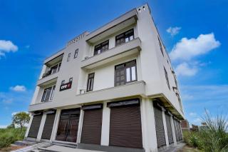 SPOT ON Samrat Hotel - 3