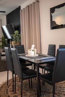 Beautiful Upscale Modern home with Private Pool 4D - 2