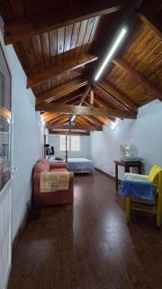 Casa 8p con Quincho Cerca del Estadio y Autódromo - 5