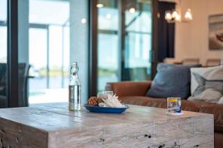 Castaway Cape - Luxury Rental with Outdoor Kitchen - 8